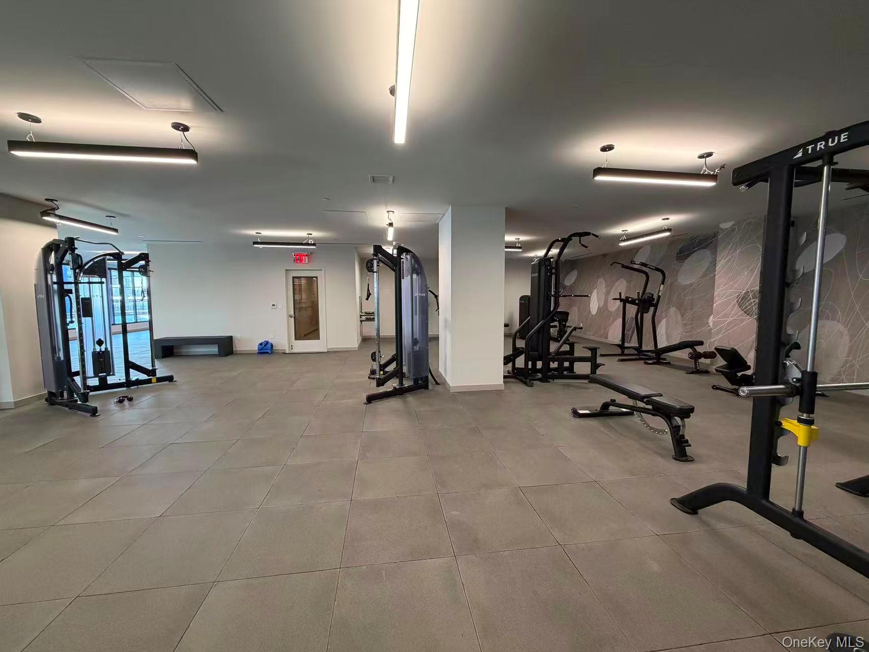 #10 photo, 131-02B 40th Road, फ्लशिंग Flushing , NY 11354