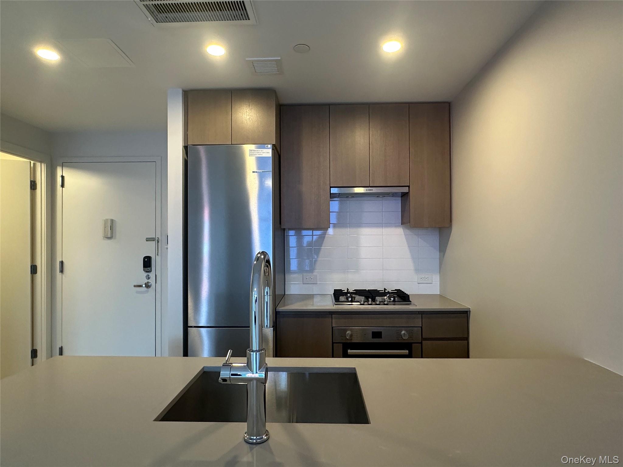 #2 photo, 131-02B 40th Road, फ्लशिंग Flushing , NY 11354