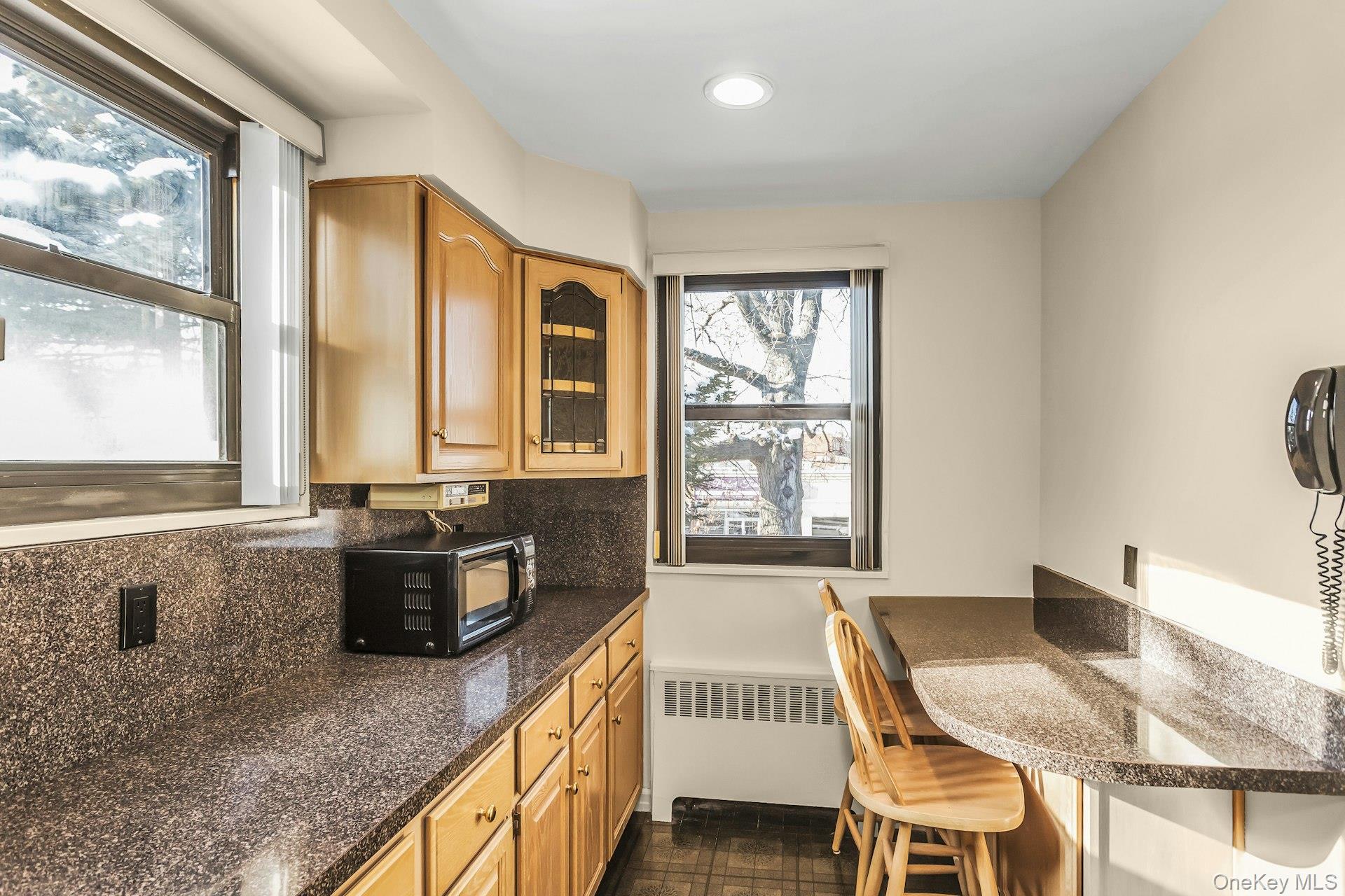 #8 photo, 21-47 Utopia Parkway, Whitestone , NY 11357