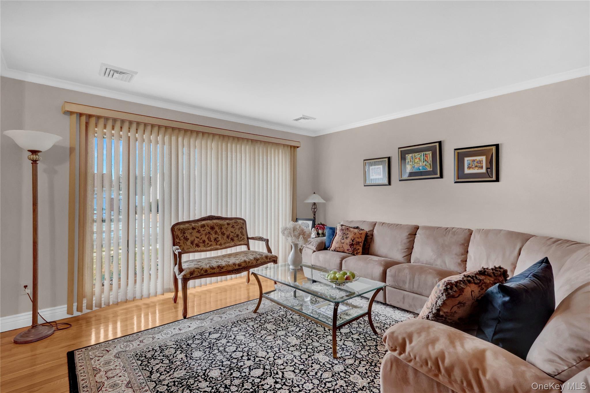 #11 photo, 46 Kalda Lane, নাসাউ কাউন্টি Plainview , NY 11803