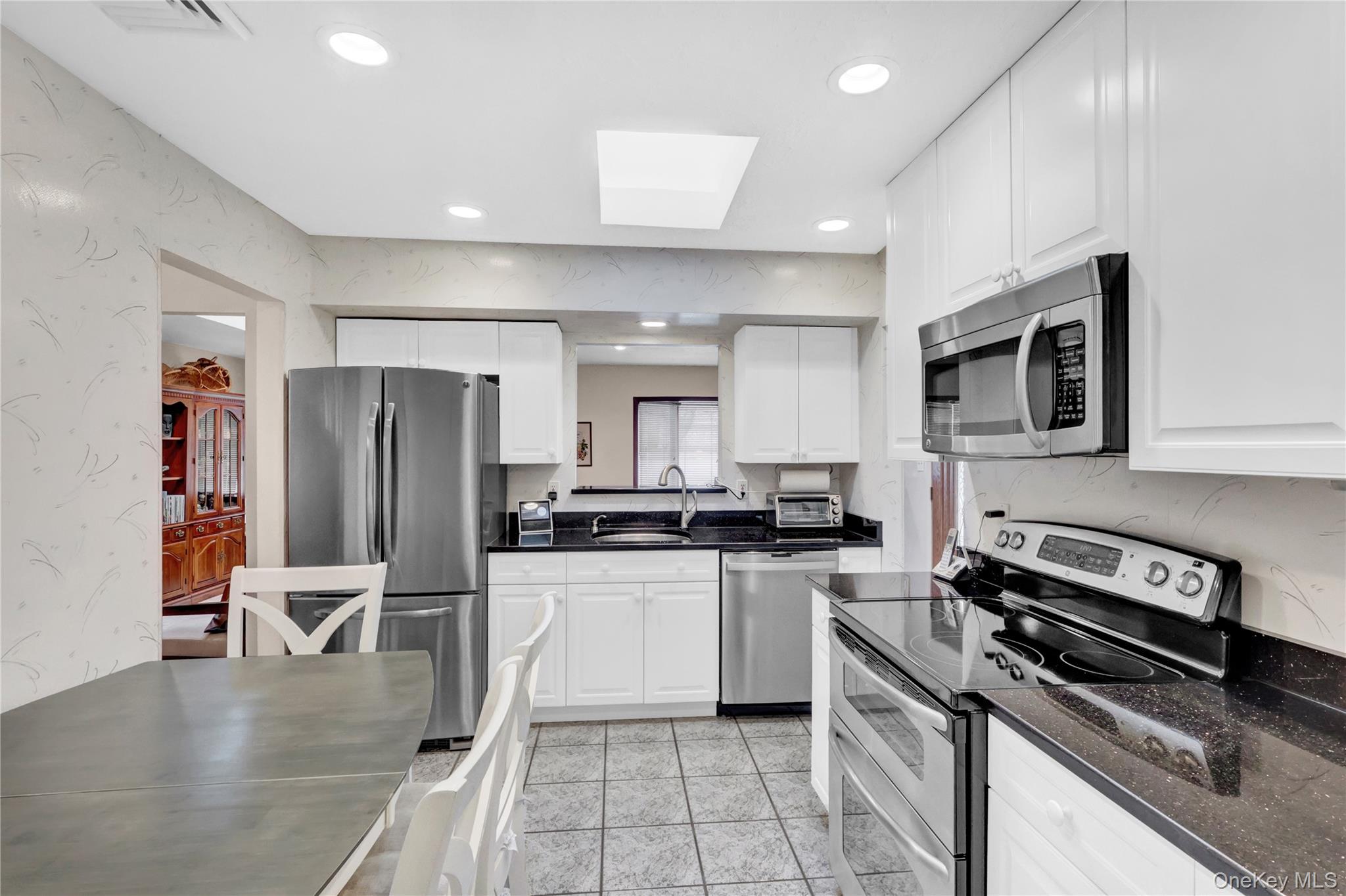 #19 photo, 46 Kalda Lane, নাসাউ কাউন্টি Plainview , NY 11803