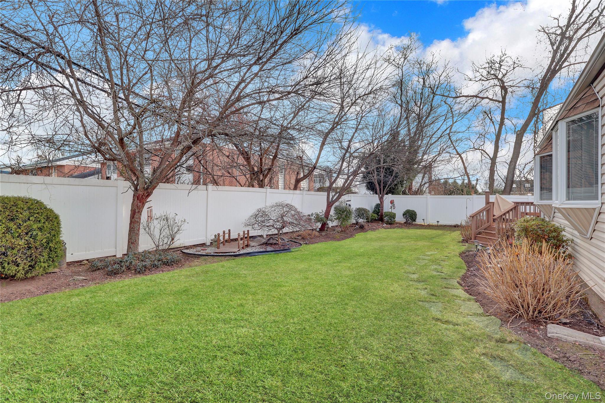 #4 photo, 46 Kalda Lane, নাসাউ কাউন্টি Plainview , NY 11803