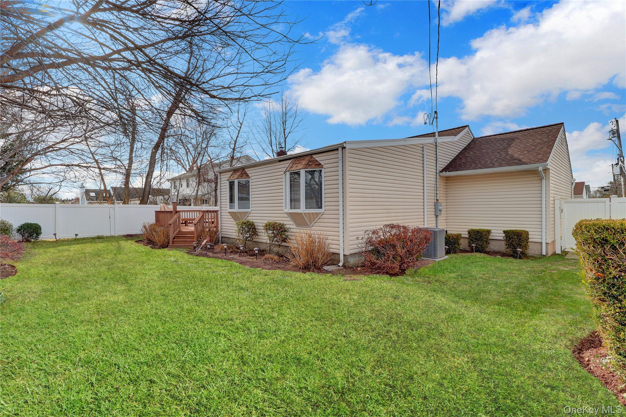 #6 photo, 46 Kalda Lane, নাসাউ কাউন্টি Plainview , NY 11803