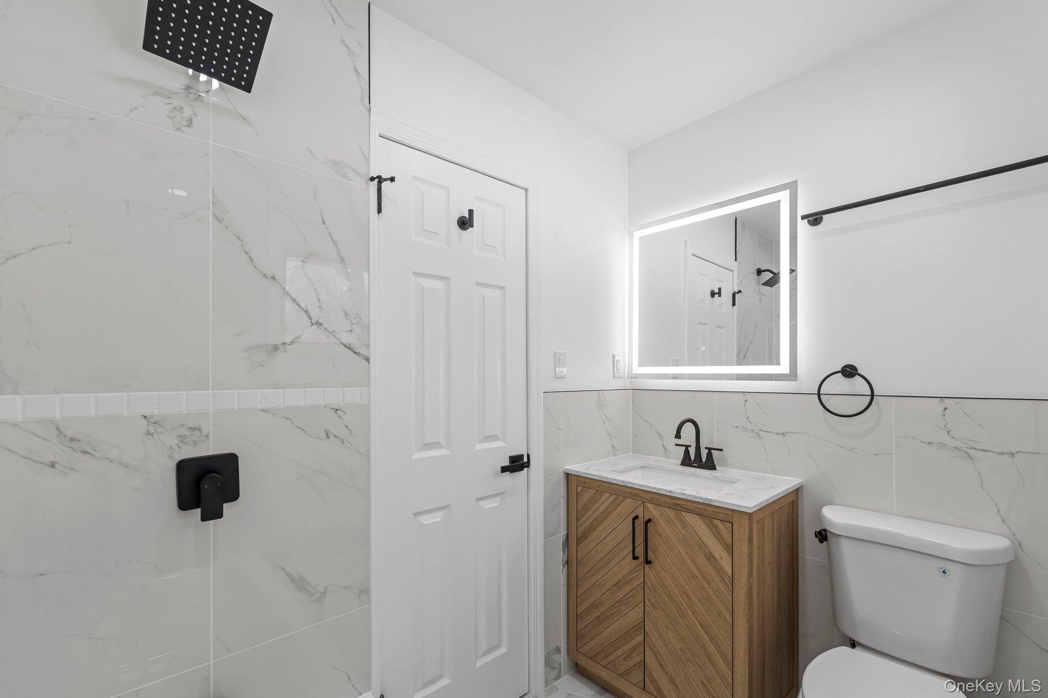 #15 photo, 159 Noel Drive, سوفولك Centereach , NY 11720