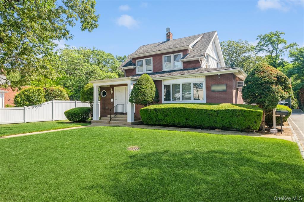 #1 photo, 128 Merrick Avenue, ناسو Merrick , NY 11566