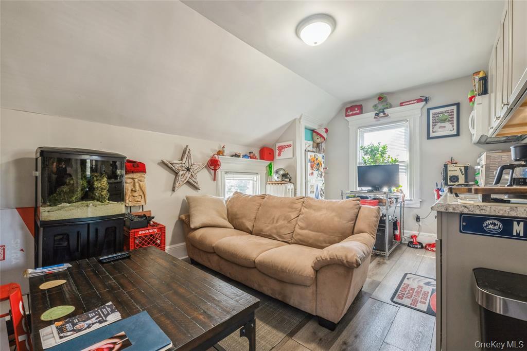 #13 photo, 128 Merrick Avenue, ناسو Merrick , NY 11566