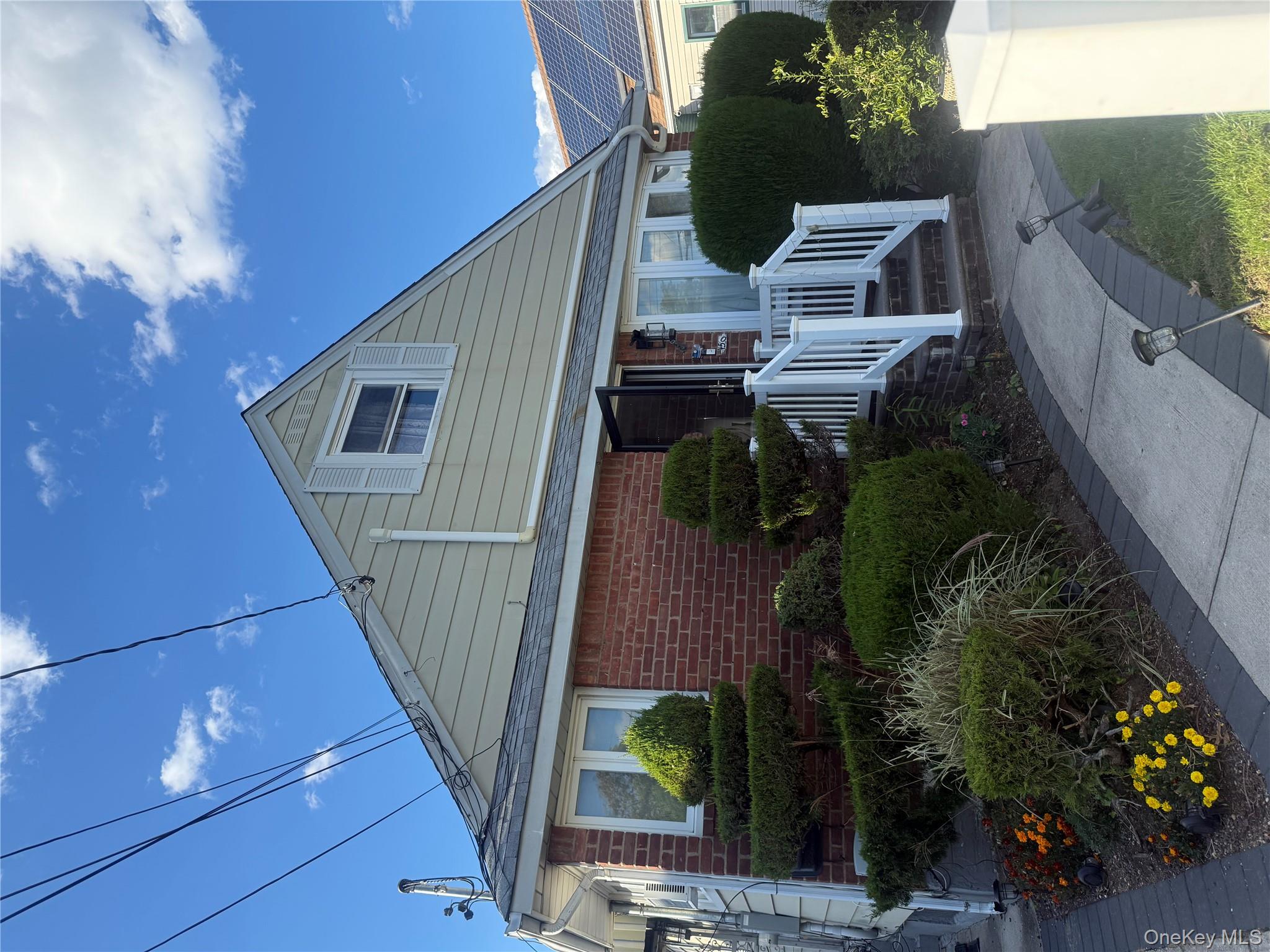 #1 photo, 150 Jacob Street, מחוז נסאו Elmont , NY 11003