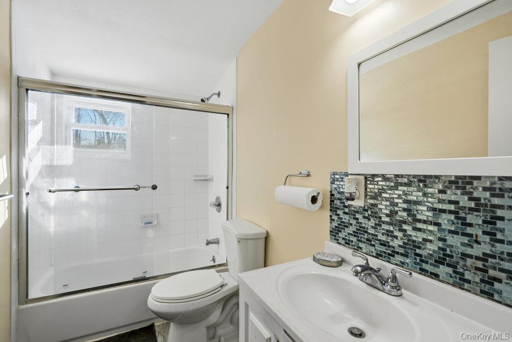 #15 photo, 46 Falcon Drive, سوفولك Hauppauge , NY 11788