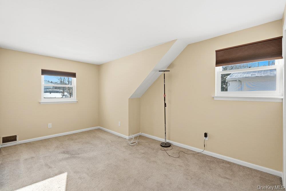 #20 photo, 46 Falcon Drive, سوفولك Hauppauge , NY 11788