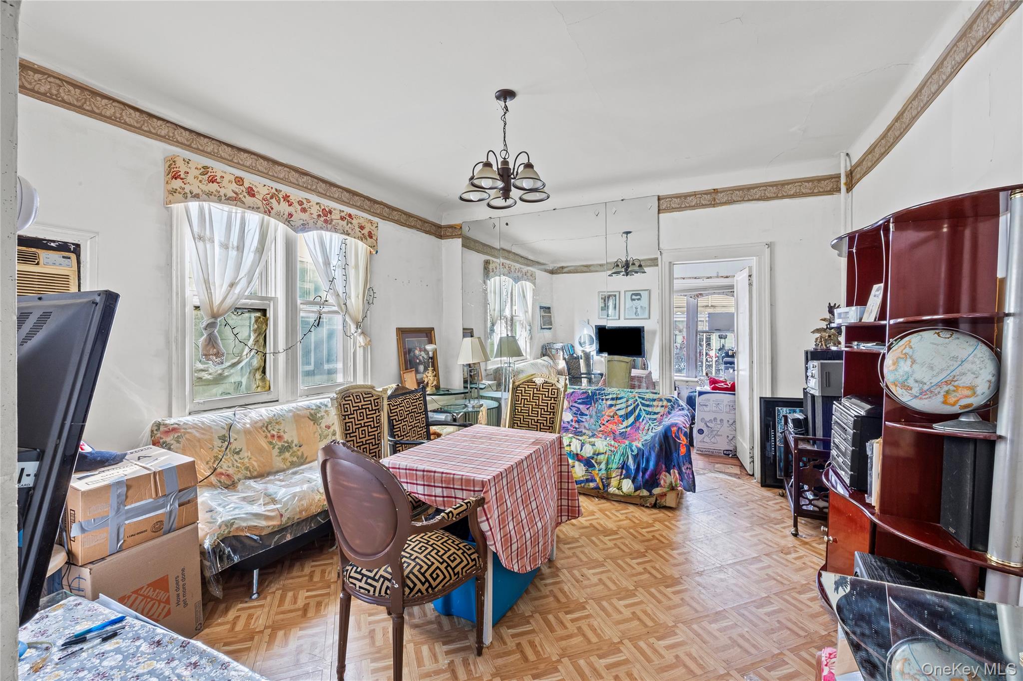 #2 photo, 5717 Waldron Street, Corona , NY 11368