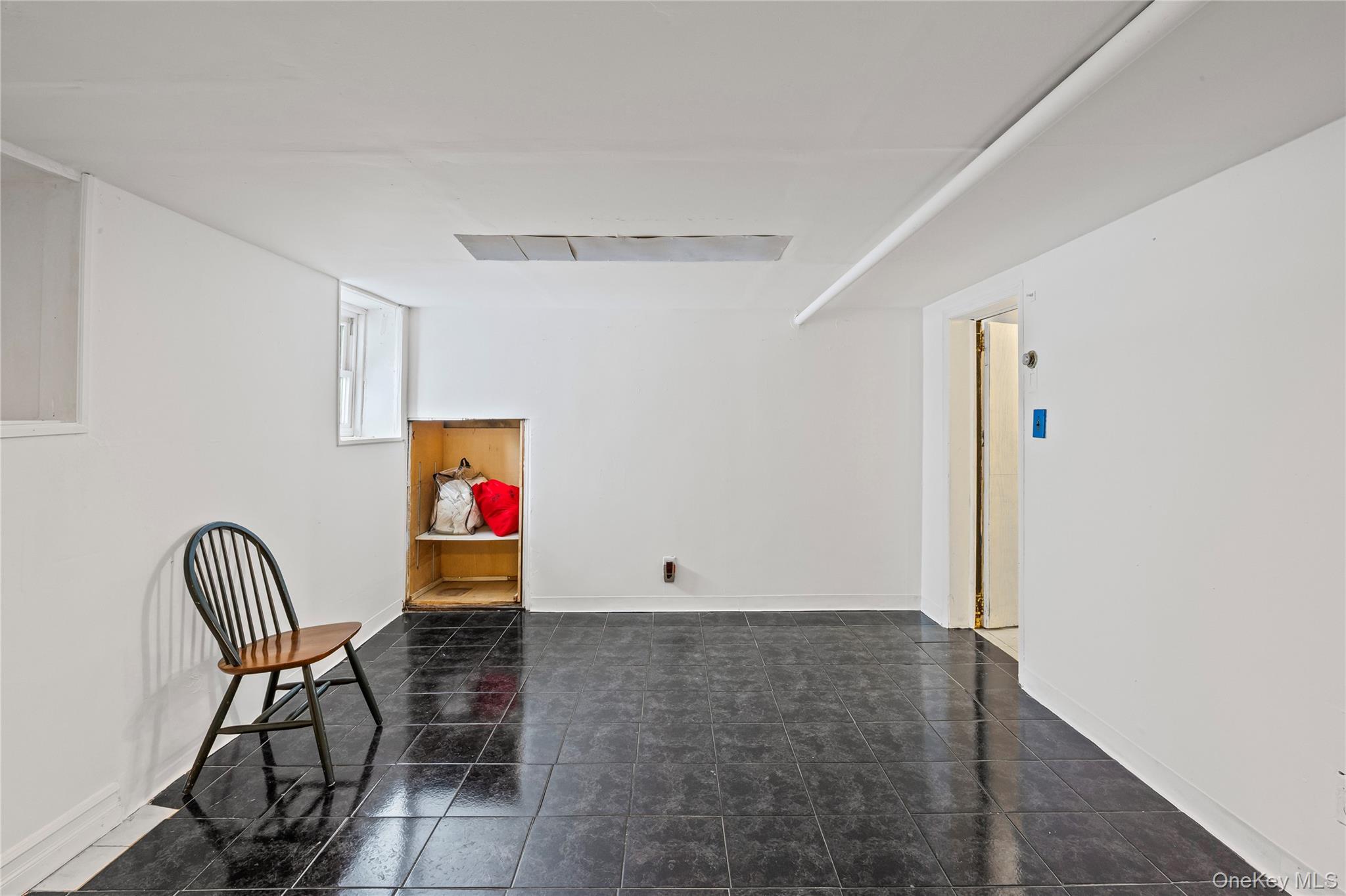 #20 photo, 5717 Waldron Street, Corona , NY 11368