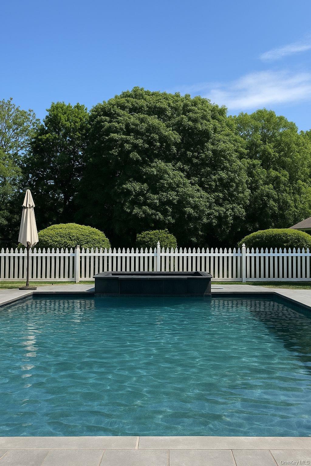 #6 photo, 41 Seafield Lane, Westhampton Beach , NY 11978