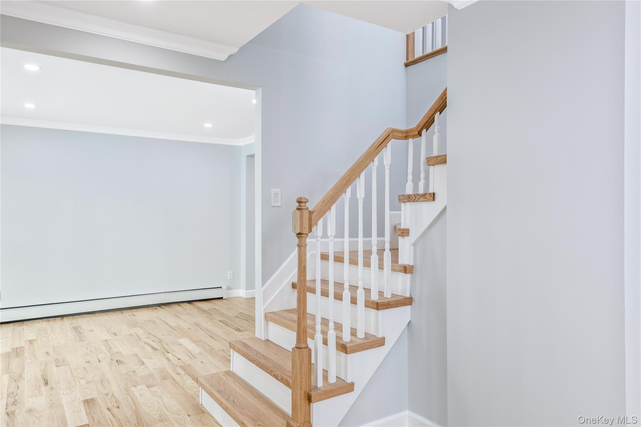 #7 photo, 19 Stuyvesant Circle, Саффолк ‖ East Setauket , NY 11733