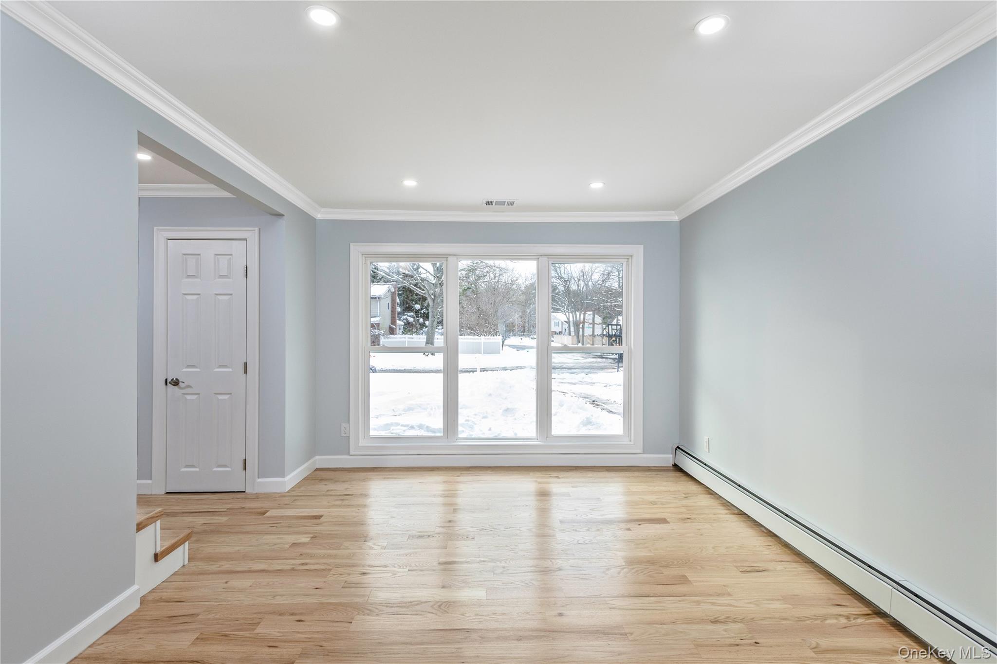 #9 photo, 19 Stuyvesant Circle, Саффолк ‖ East Setauket , NY 11733