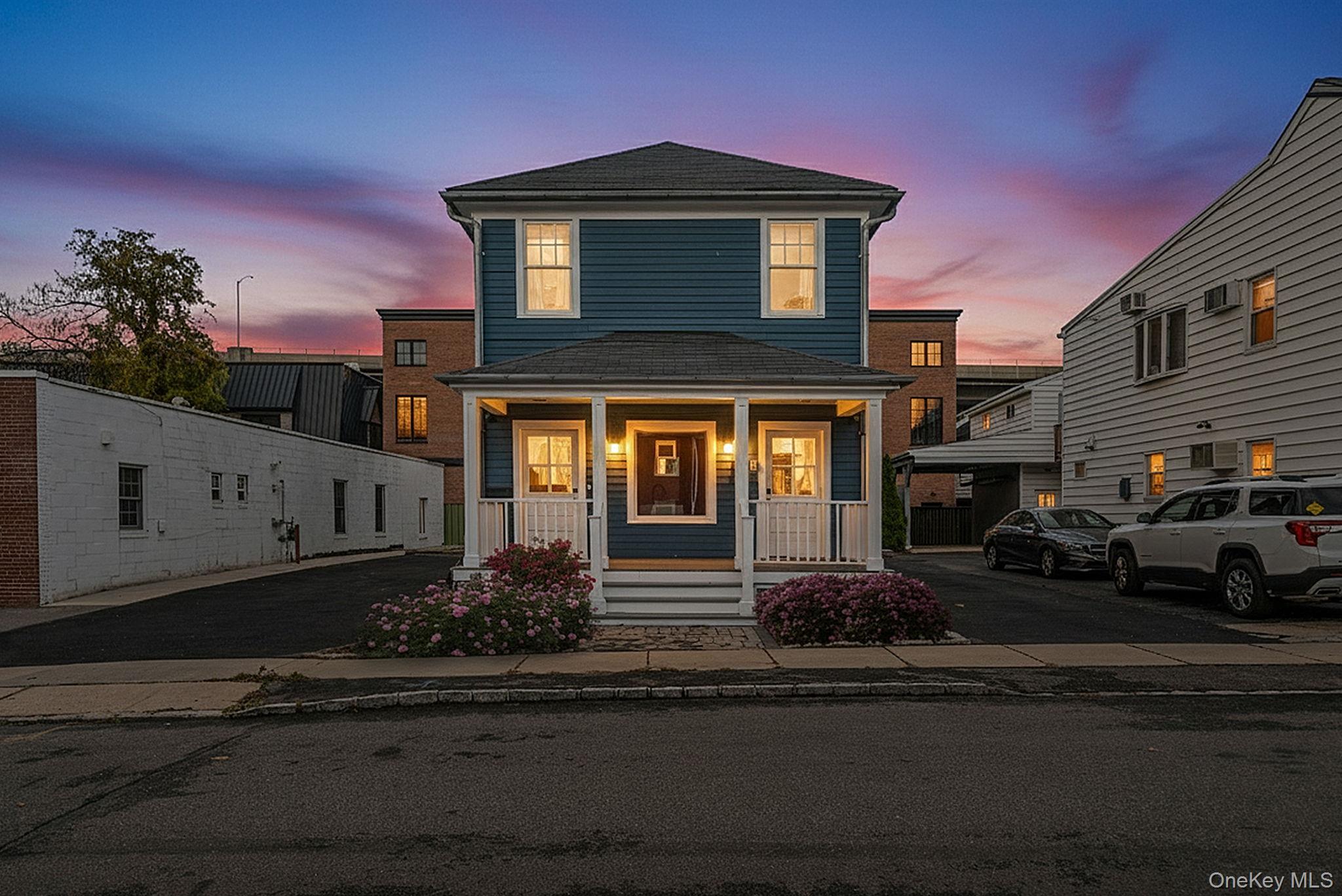 #1 photo, 24 Skillman Street, Roslyn , NY 11576