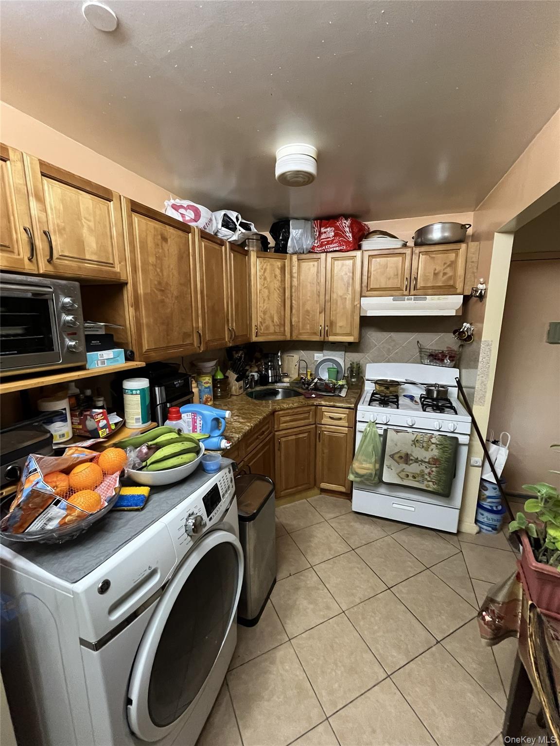 #5 photo, 2135 Crotona Avenue, ब्रोंक्स Bronx , NY 10457