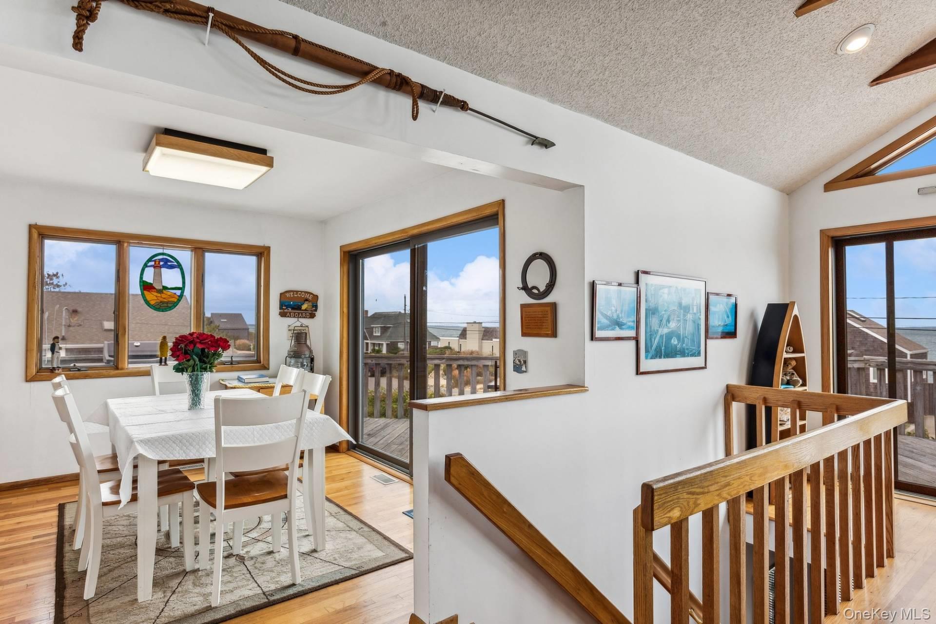 #17 photo, 21 Captain Kidds Path, सफ़ोक काउंटी Montauk , NY 11954