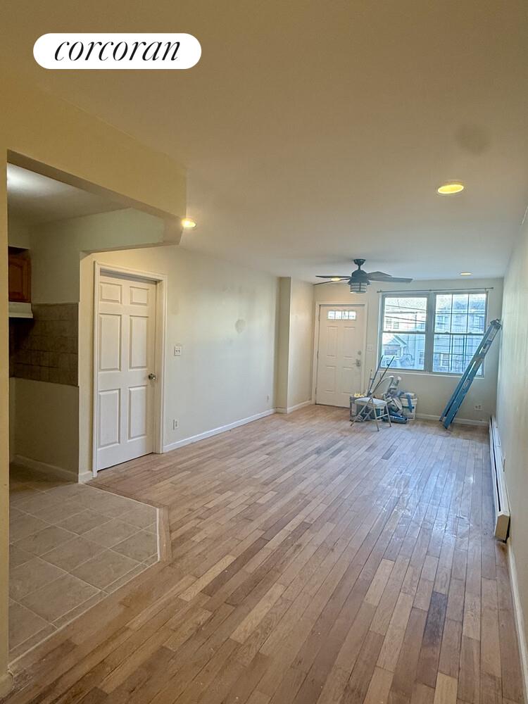 #7 photo, Rockaway Park, كوينز Rockaway Park , NY 11693