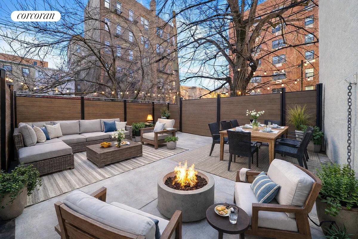 #1 photo, Brooklyn, Williamsburg , NY 11211