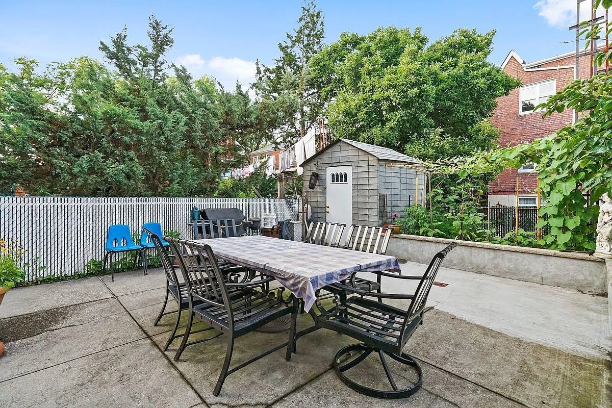 #10 photo, 61-11 69th Place, Middle Village , NY 11379