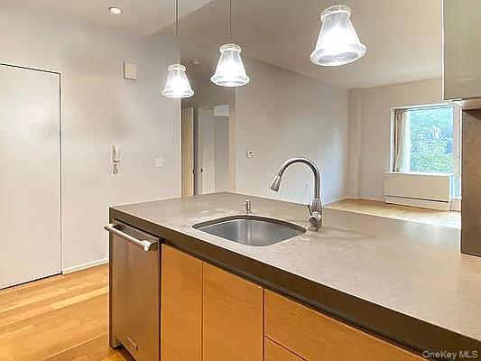 #16 photo, 2280 Frederick Douglass Boulevard, New York (Manhattan) , NY 10027