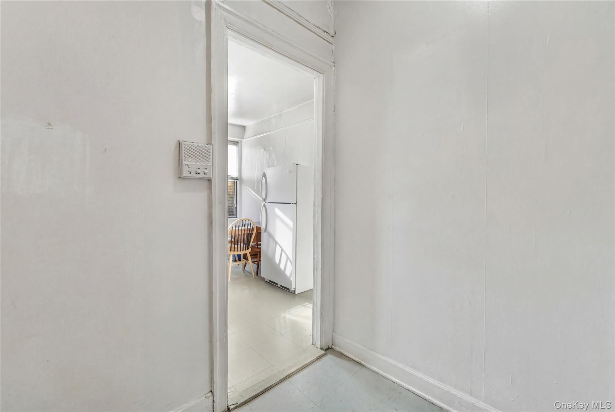 #8 photo, 880 W 181st Street, New York (Manhattan) , NY 10033