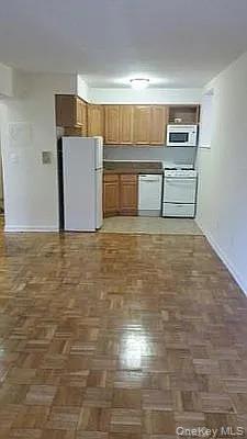 #3 photo, 1725 Edison Avenue, ब्रोंक्स Bronx , NY 10461