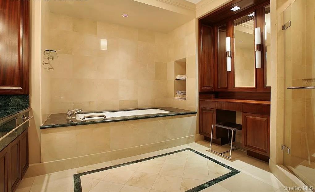 #6 photo, 55 Wall Street, New York (Manhattan) , NY 10005