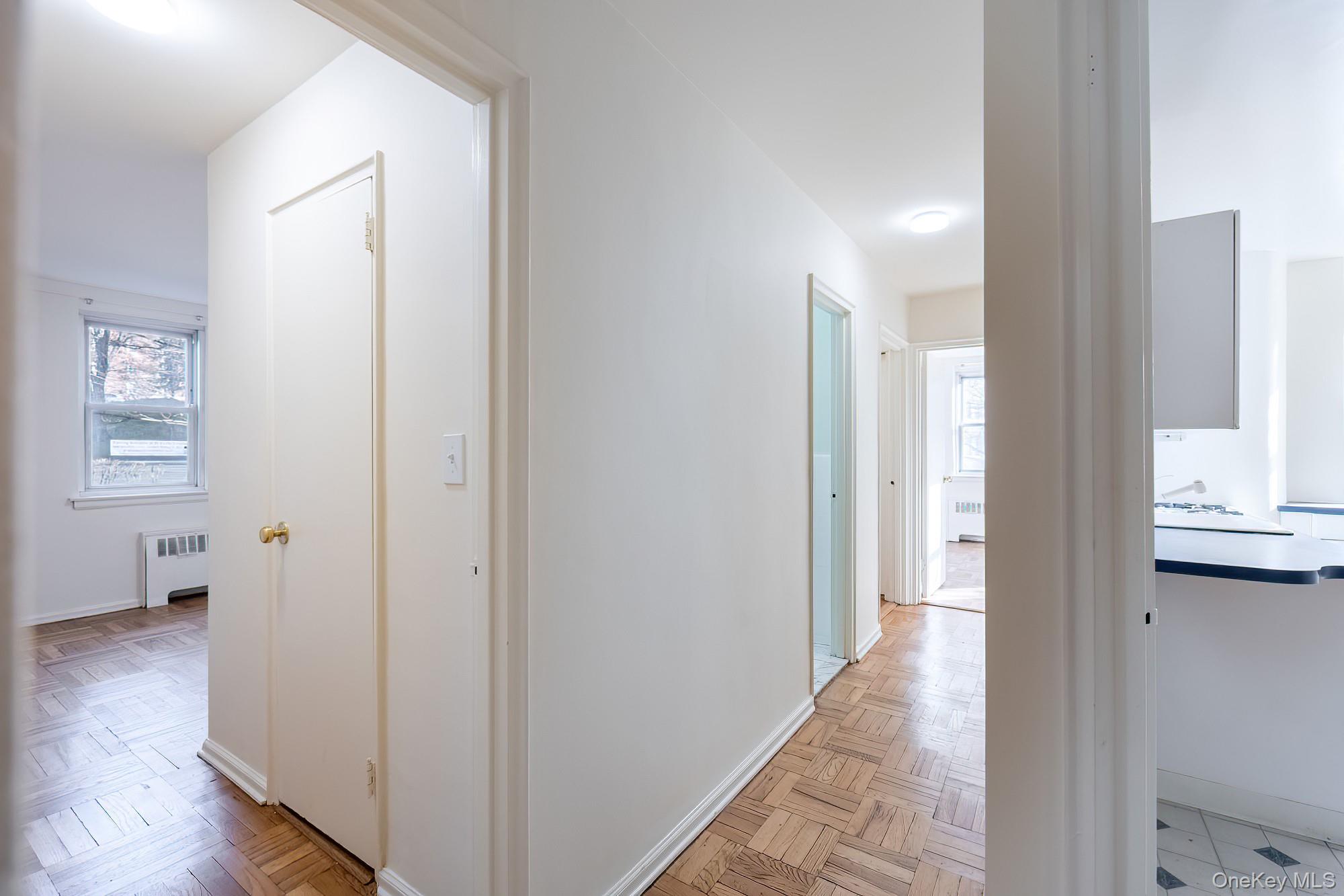 #13 photo, 55 Knolls Crescent, Bronx , NY 10463