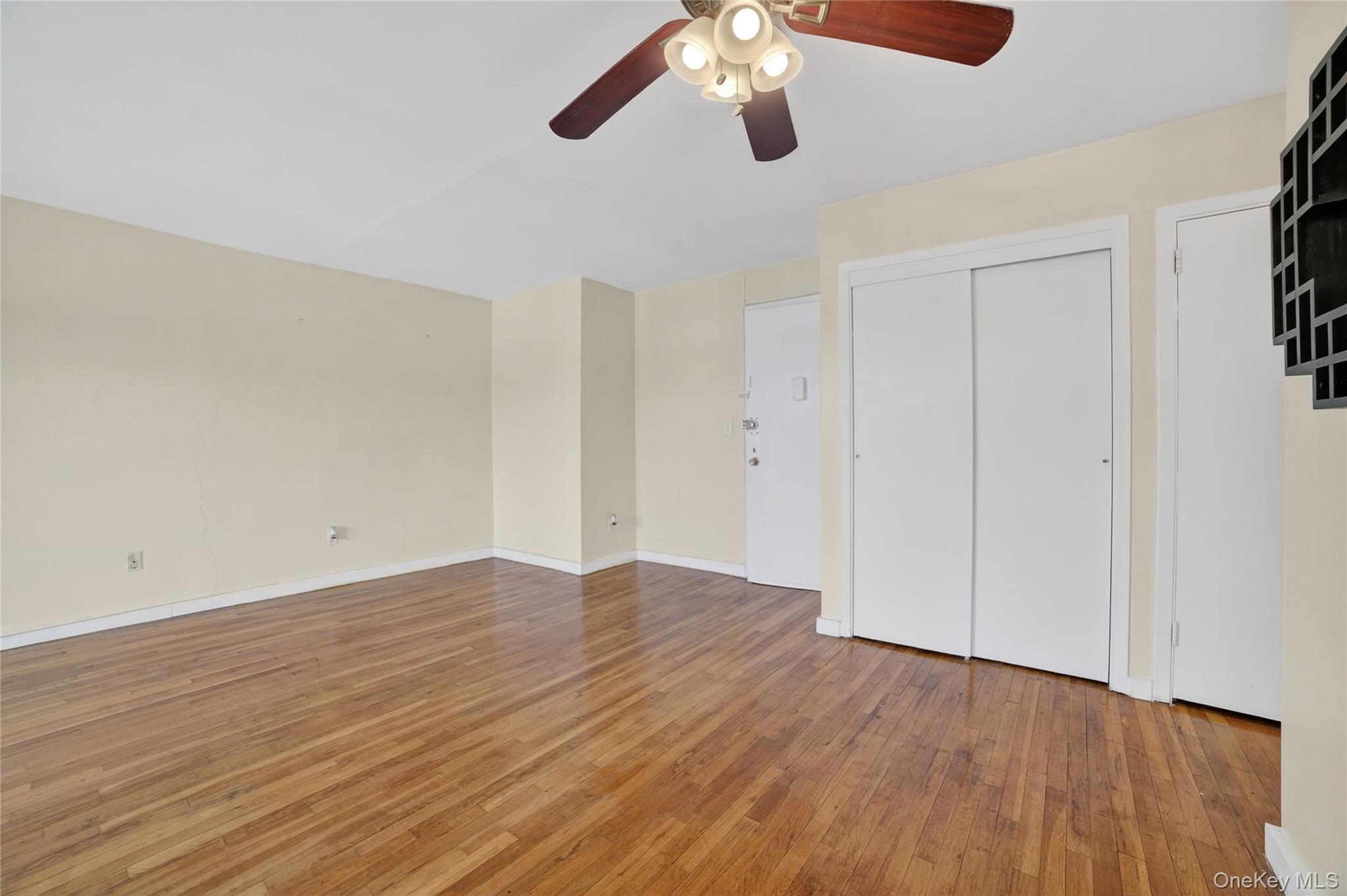 #12 photo, 1122 Yonkers Avenue, Yonkers , NY 10704