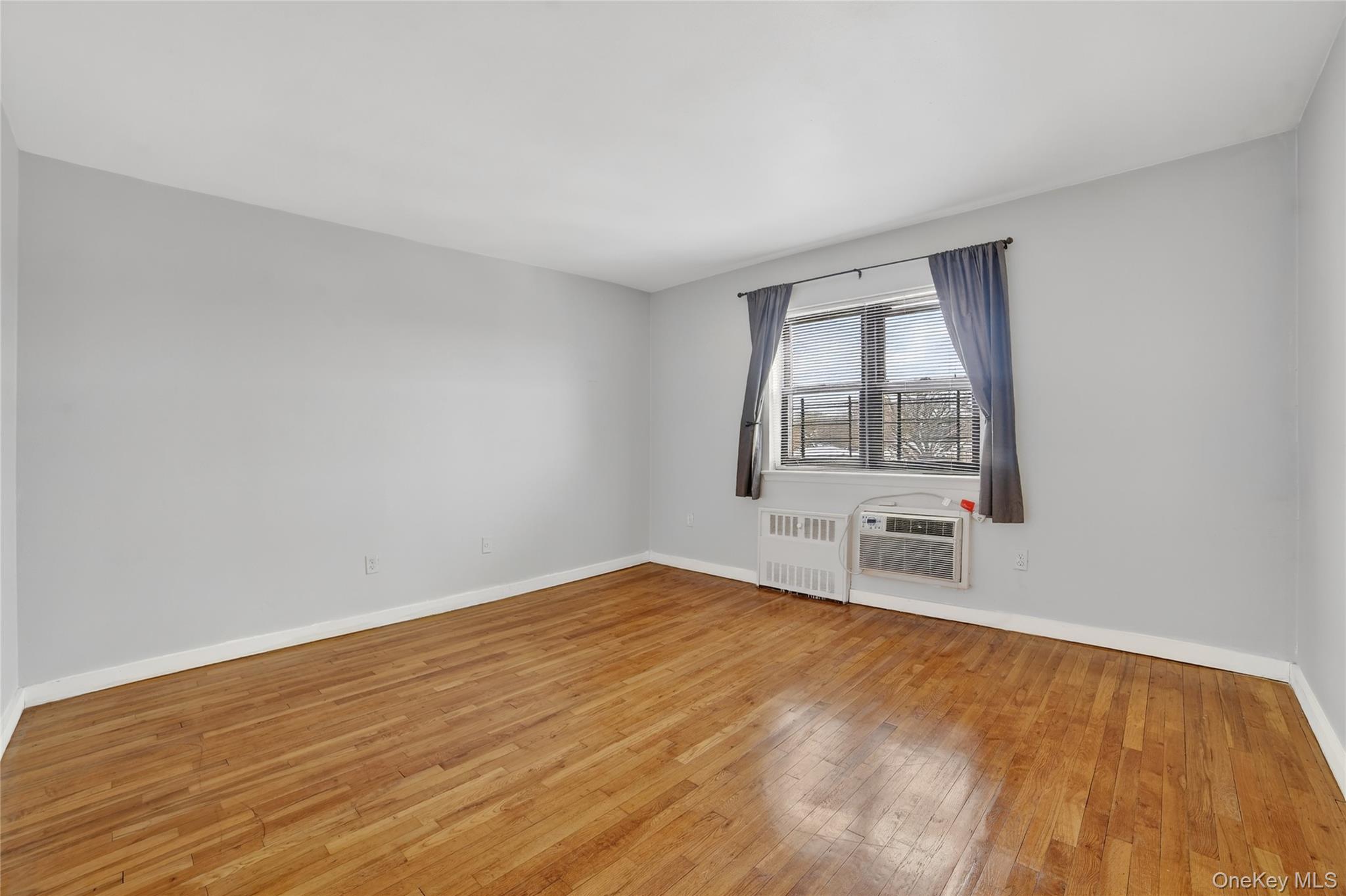 #14 photo, 1122 Yonkers Avenue, Yonkers , NY 10704