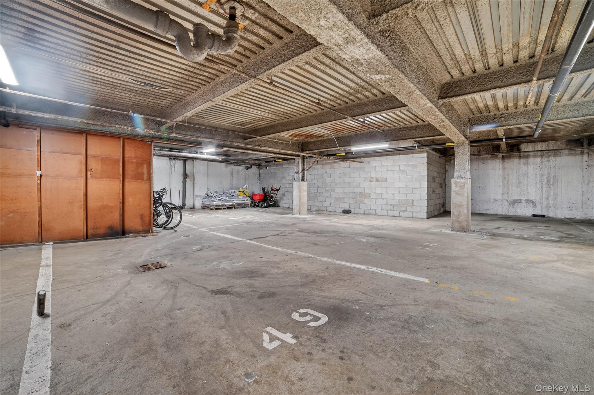 #19 photo, 1122 Yonkers Avenue, Yonkers , NY 10704