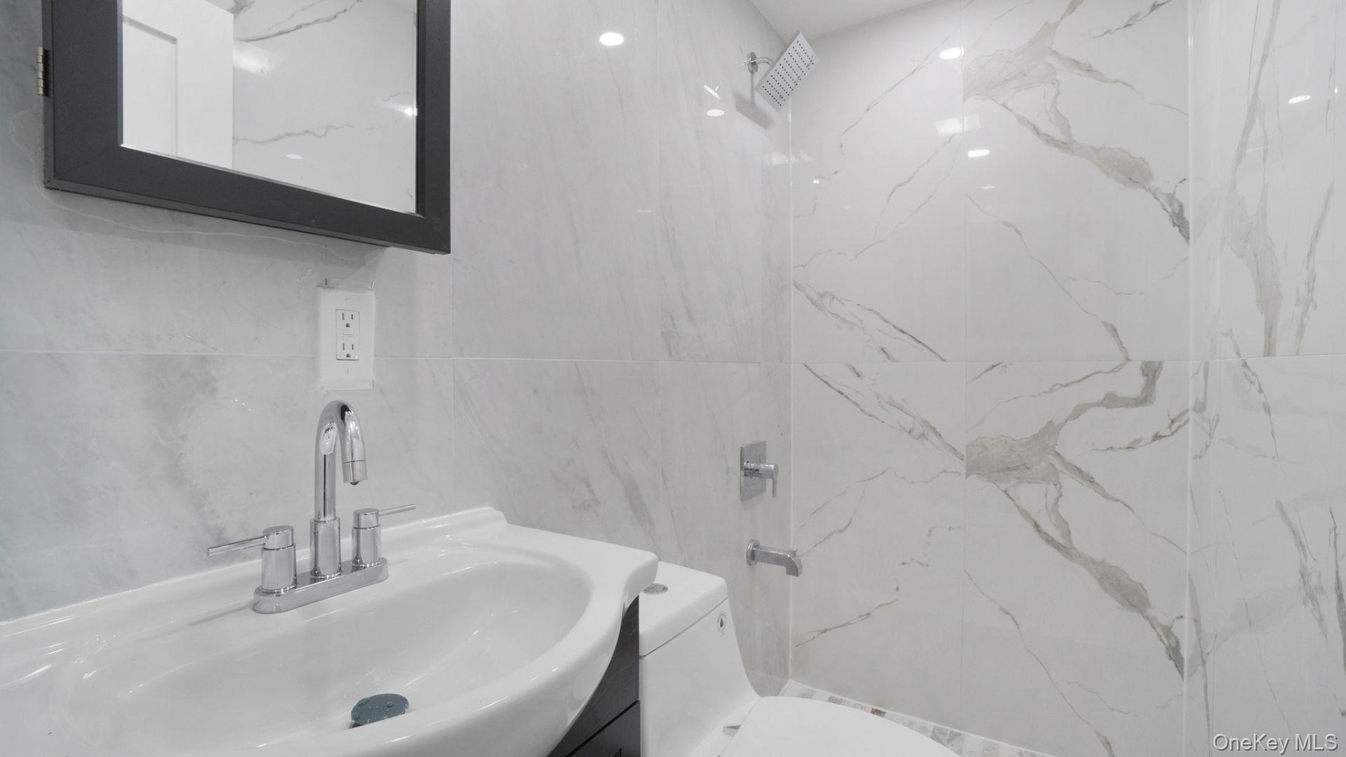 #18 photo, 506 E 183rd Street, Bronx , NY 10458