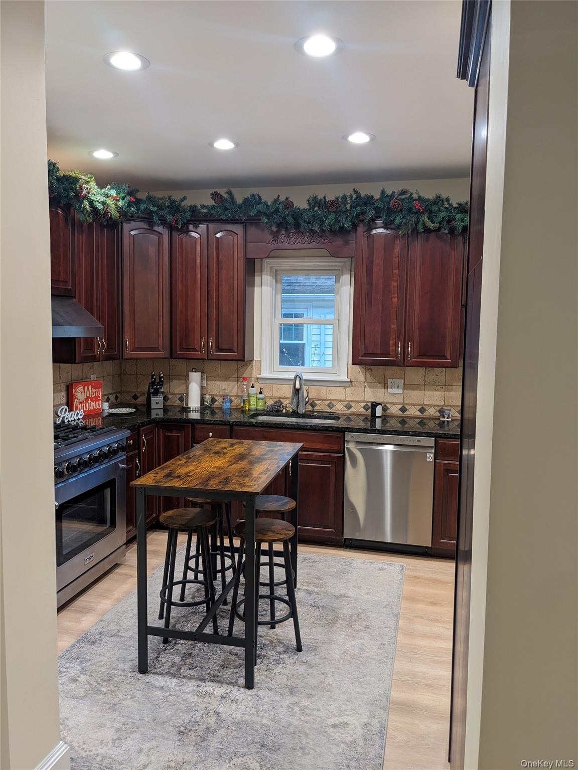 #3 photo, 71 Longview Avenue, White Plains , NY 10605