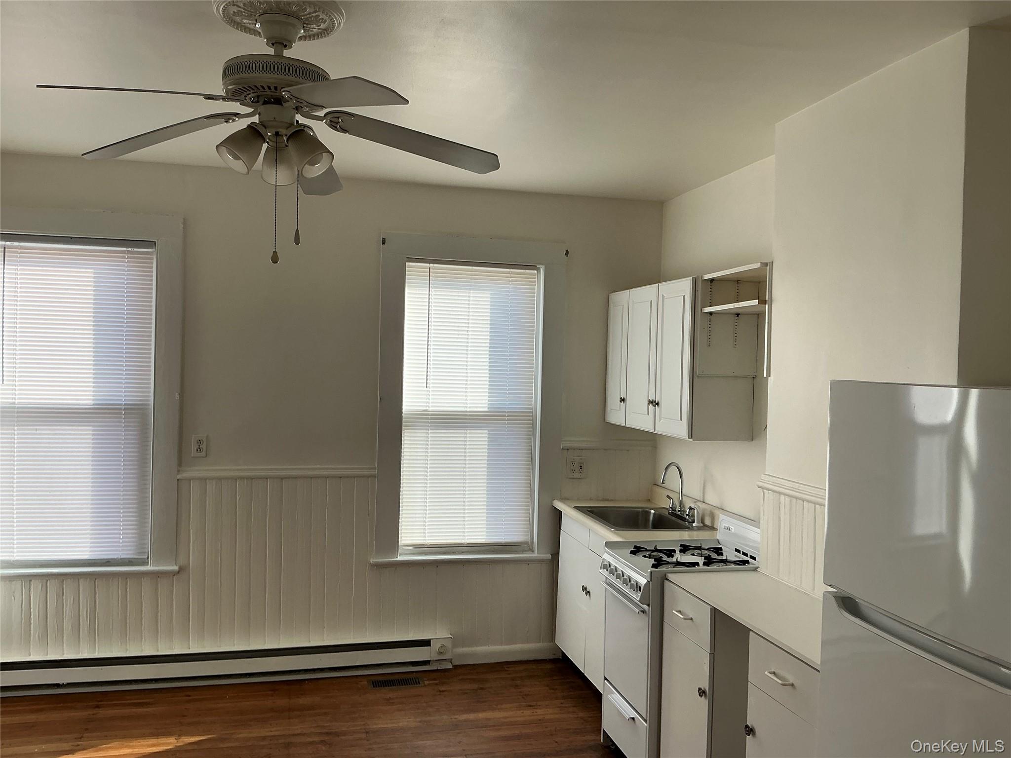 #4 photo, 45 FULTON Avenue, 紐約州 Poughkeepsie , NY 12603