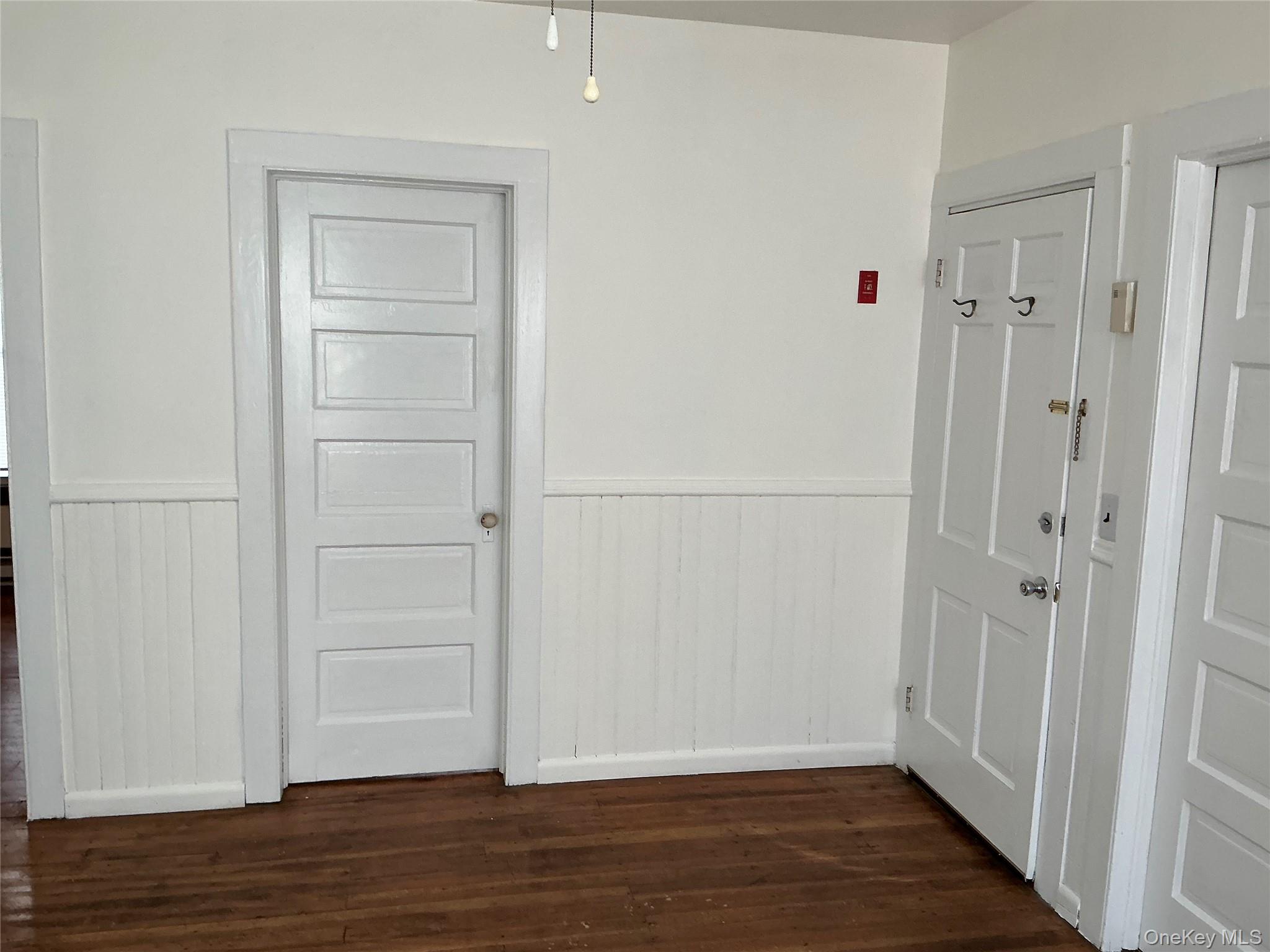 #7 photo, 45 FULTON Avenue, 紐約州 Poughkeepsie , NY 12603