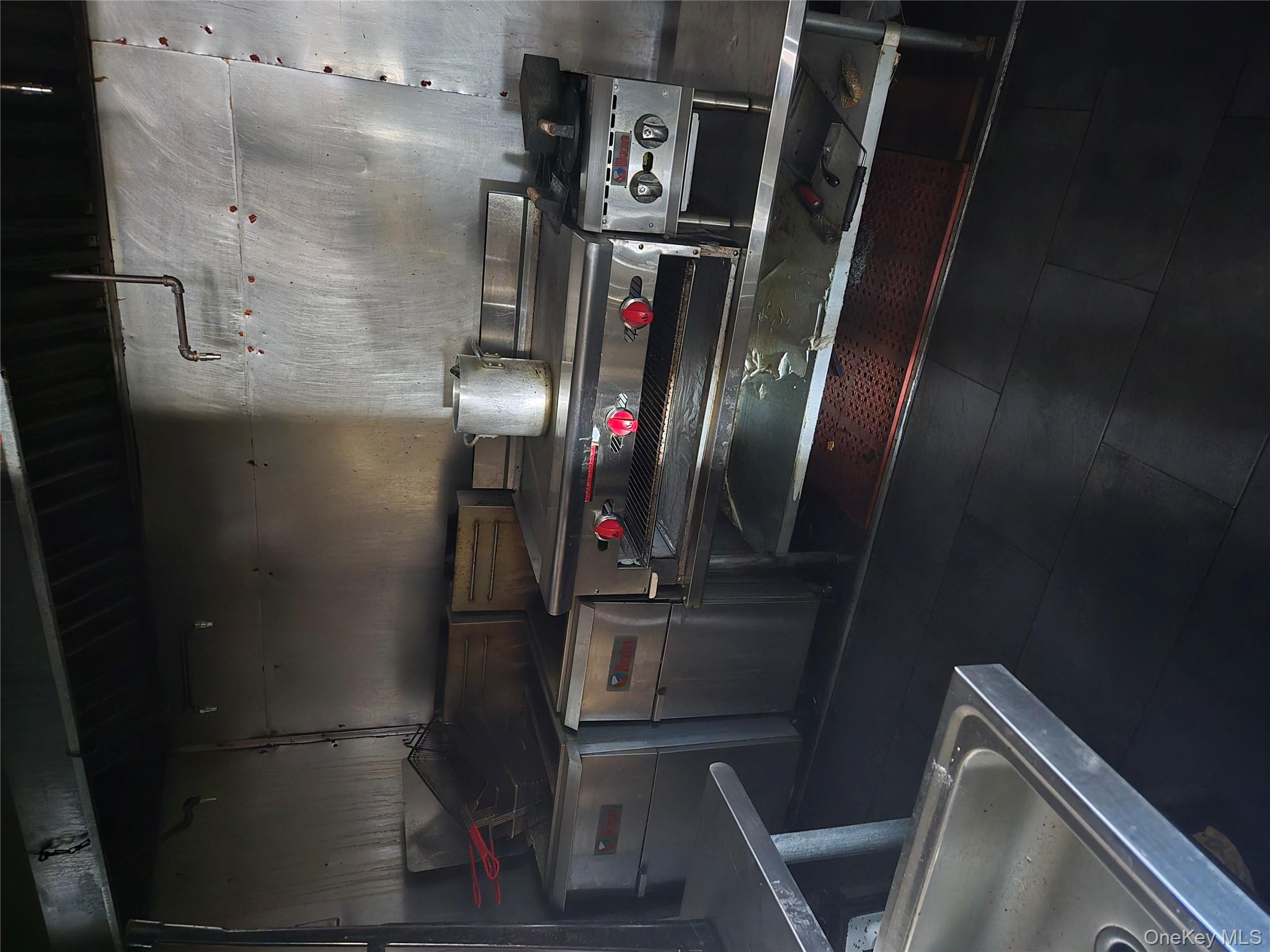 #3 photo, 143 Lake Avenue, Yonkers , NY 10703