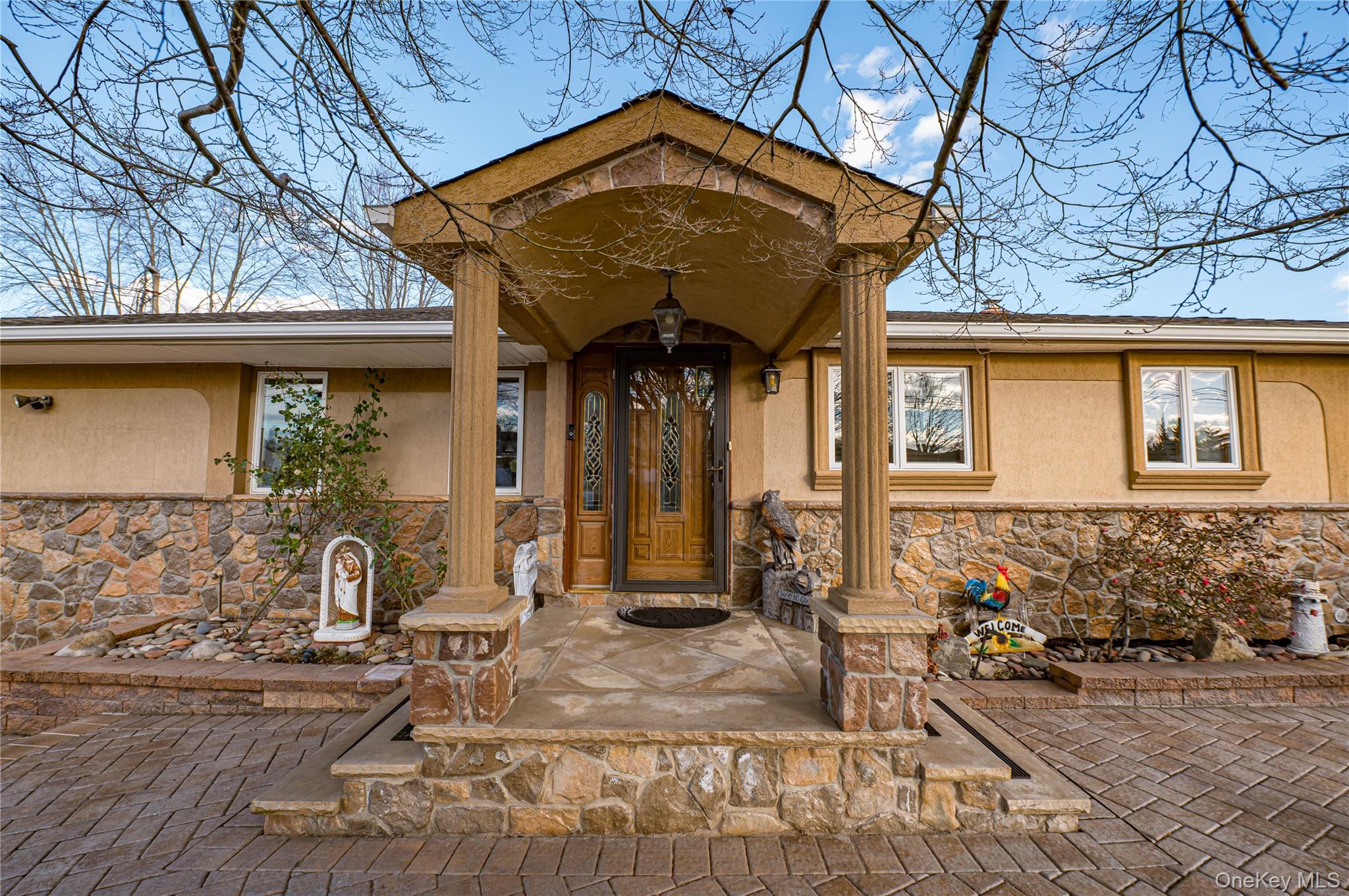 #4 photo, 37 W 10th Street, سوفولك Deer Park , NY 11729