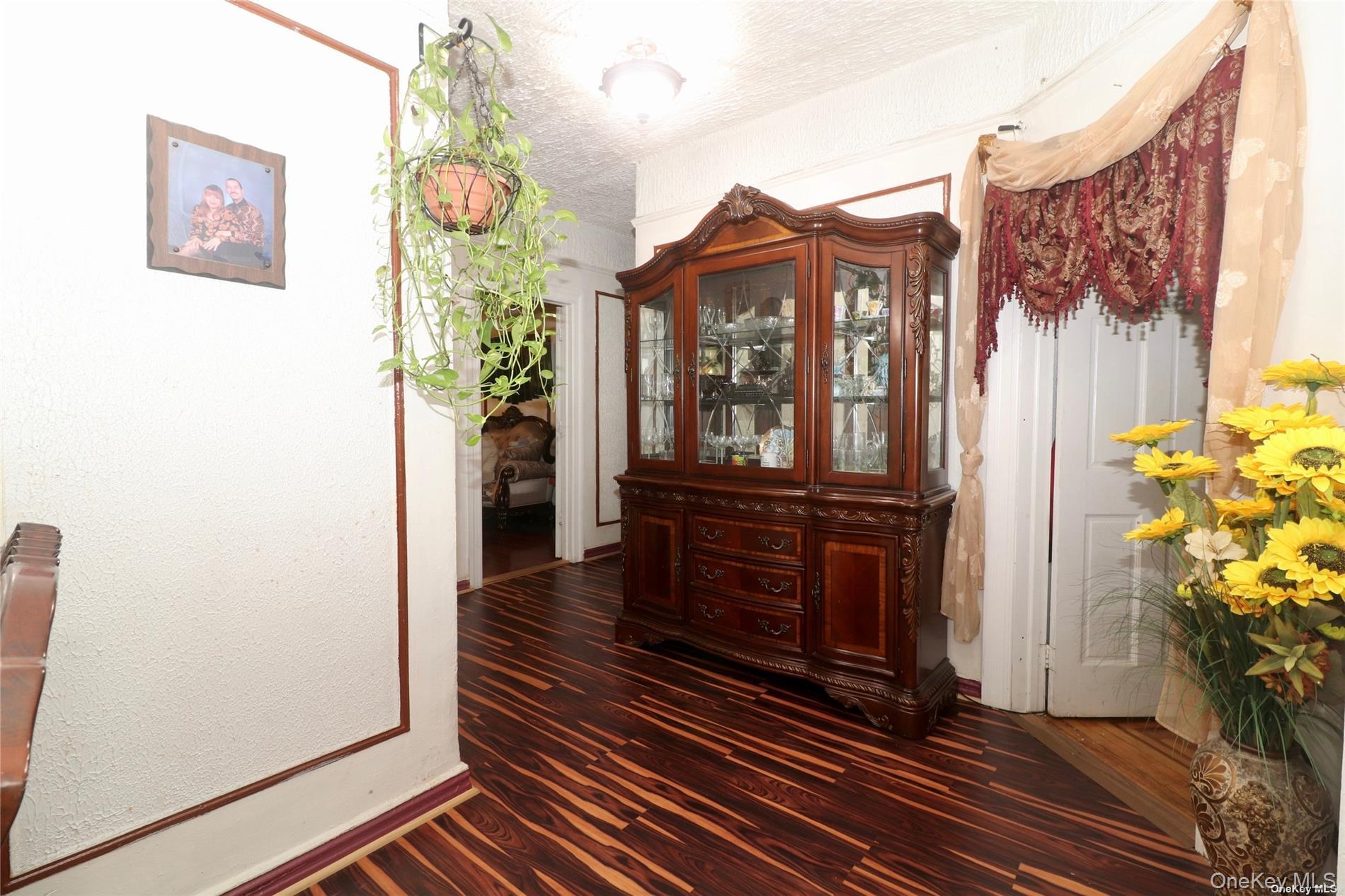 #9 photo, 941 Jerome Avenue, ब्रोंक्स Bronx , NY 10452