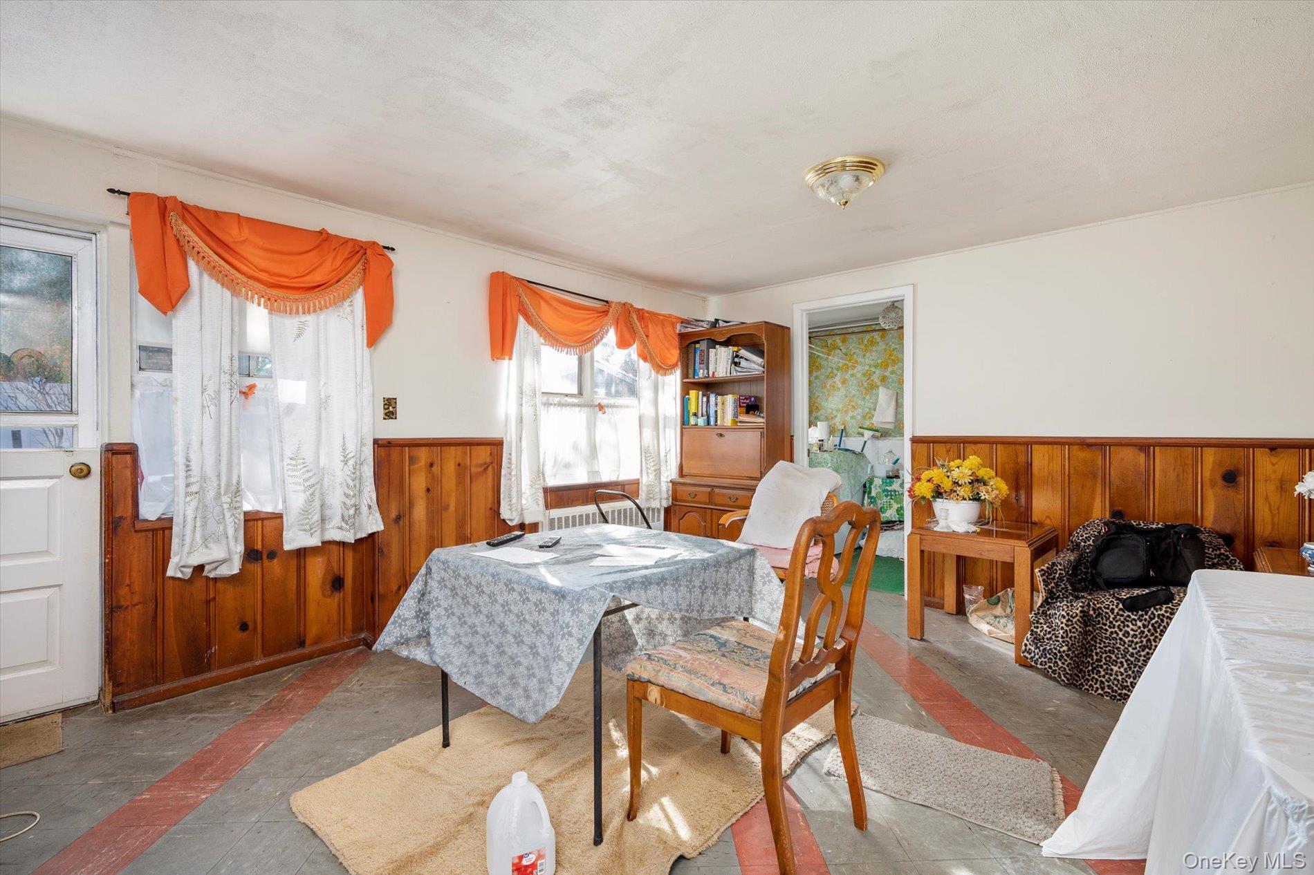 #12 photo, 9 Walnut Place, Massapequa , NY 11758