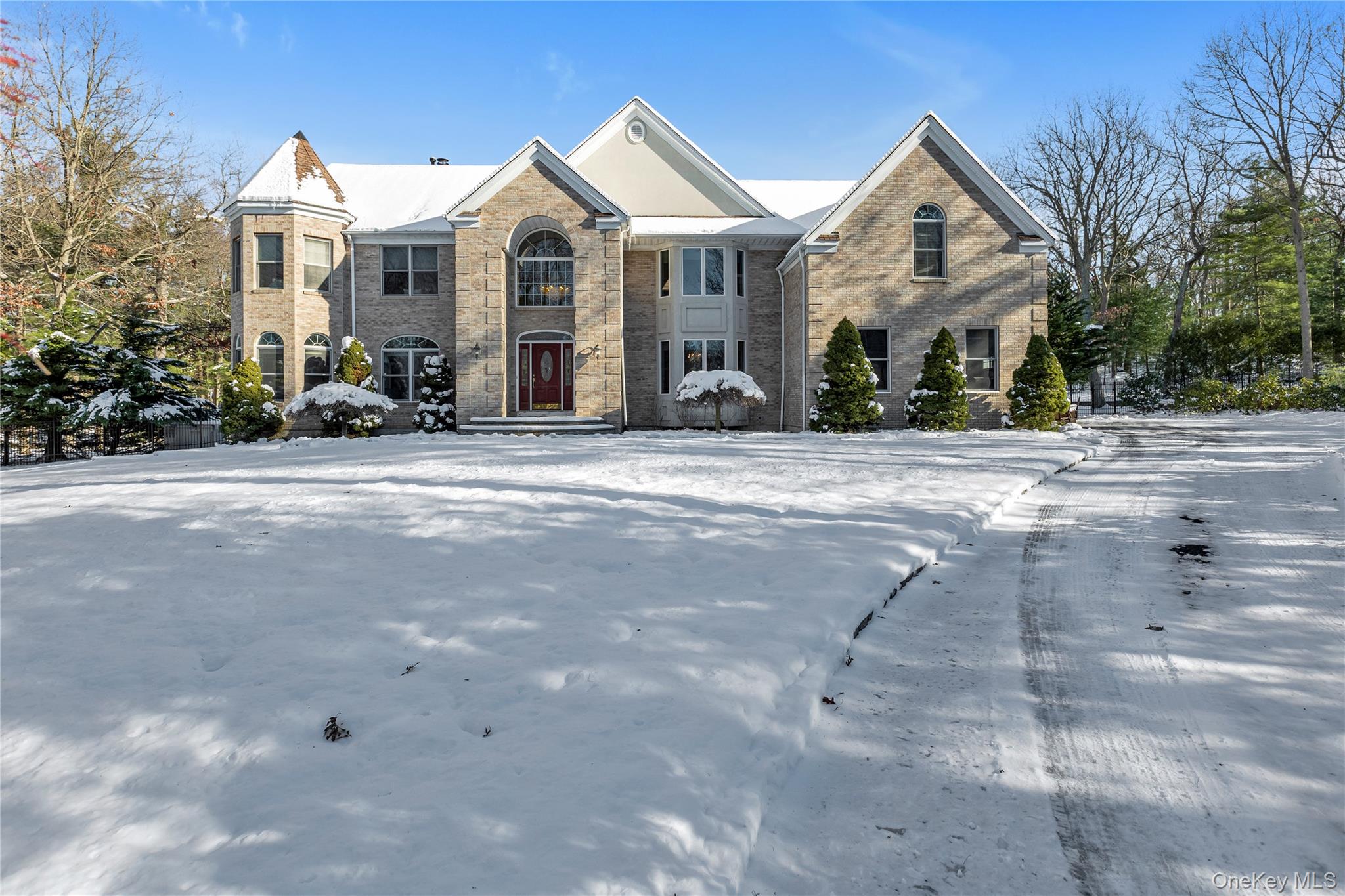 #3 photo, 7 Pitch Pine Court, सफ़ोक काउंटी Northport , NY 11768