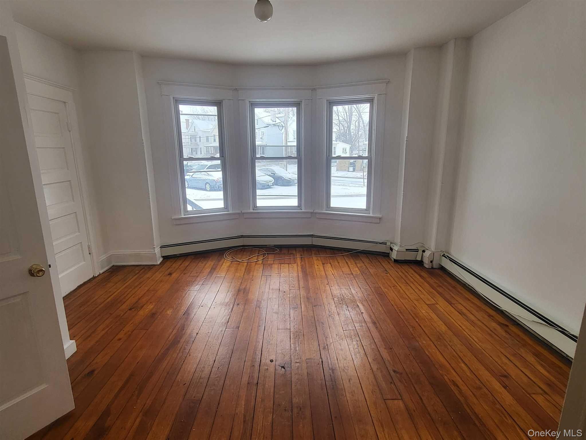 #7 photo, 108 Winnikee Avenue, Poughkeepsie , NY 12601