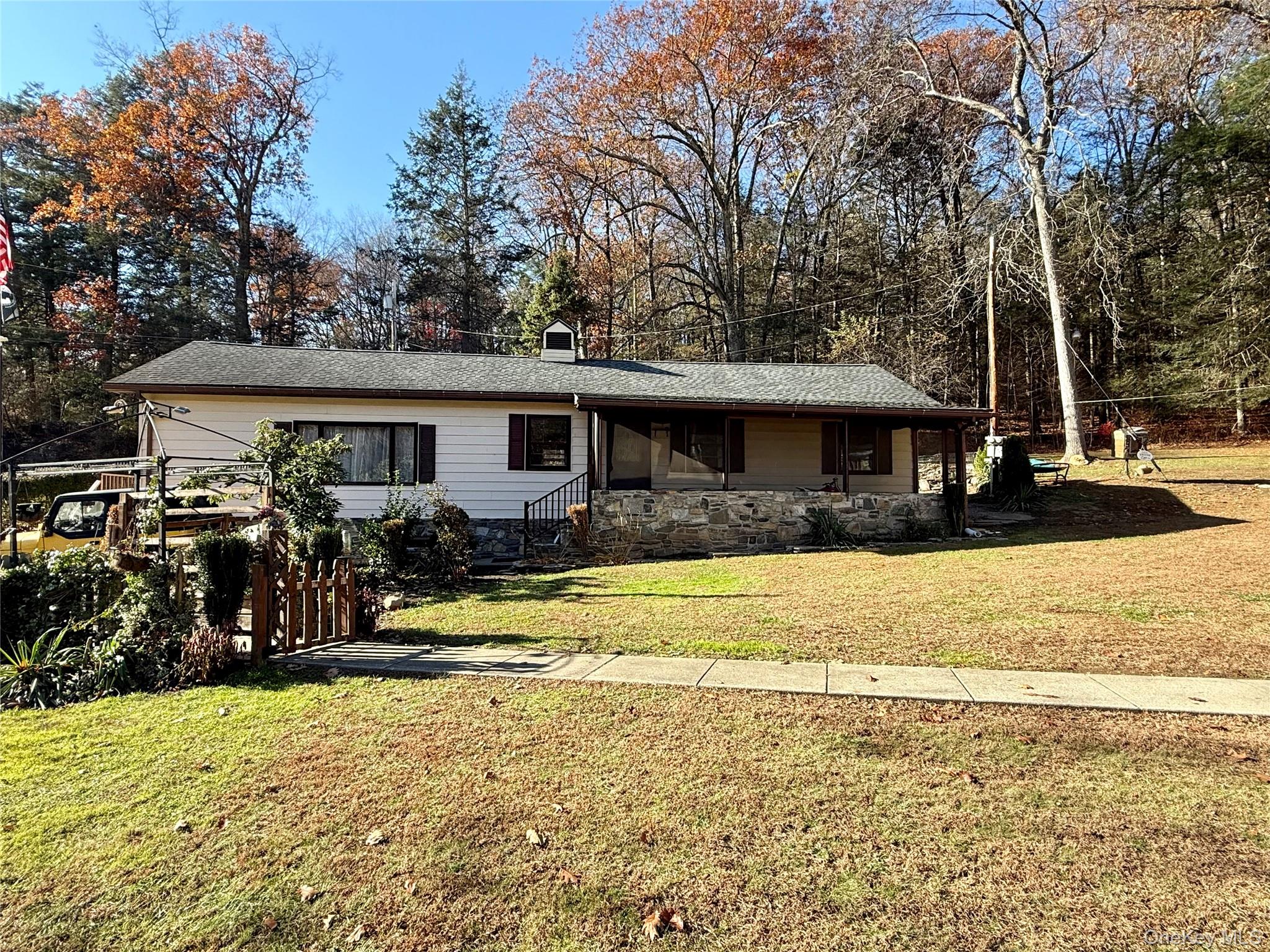 #4 photo, 14-16 Glen Hill, Dover Plains , NY 12522