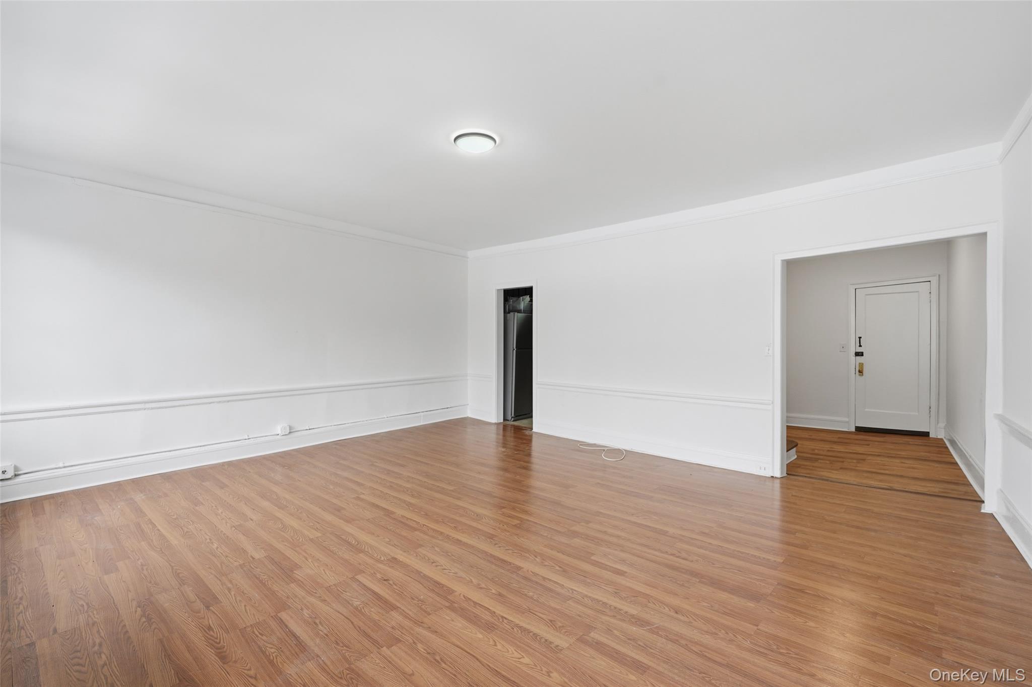 #6 photo, 2-20 Garth Road, Scarsdale , NY 10583