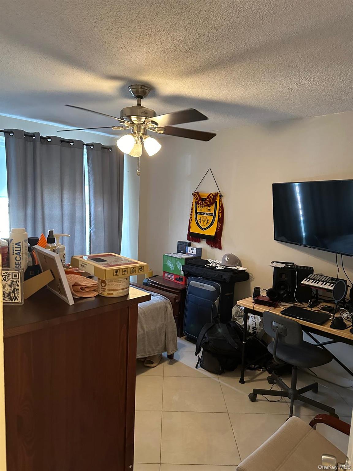 #9 photo, 2550 Olinville Avenue, הברונקס Bronx , NY 10467