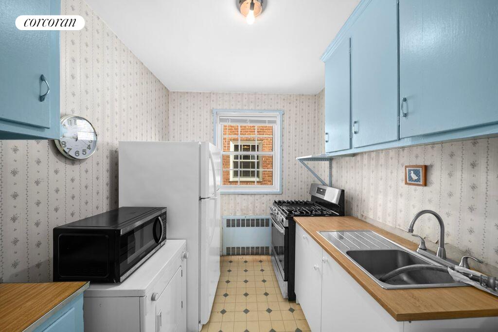 #3 photo, 1125 LORIMER Street, Greenpoint , NY 11222