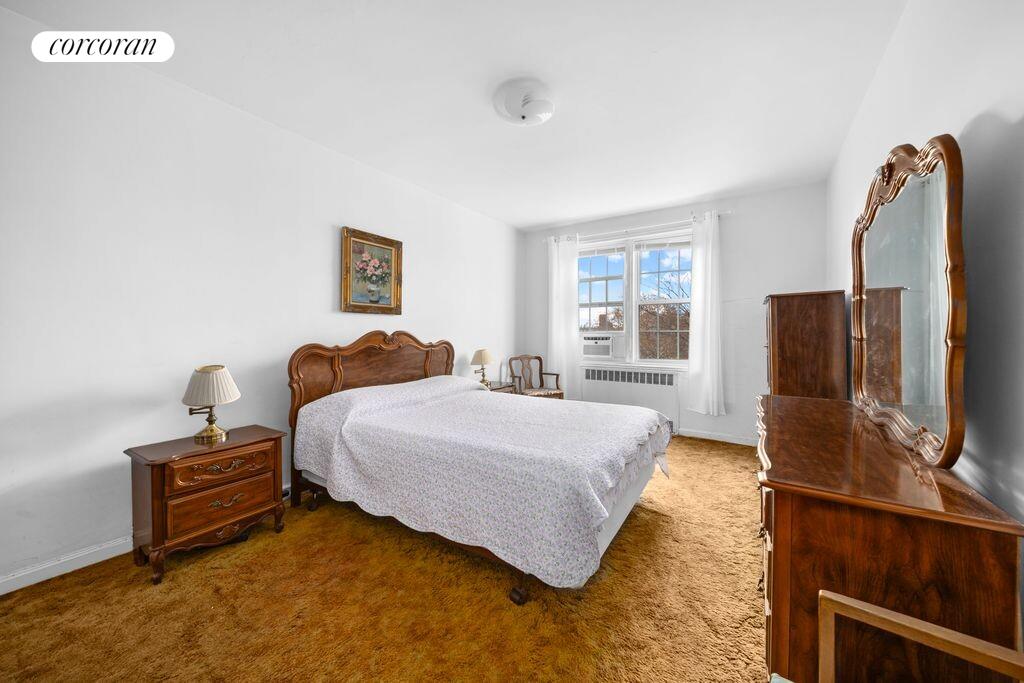 #4 photo, 1125 LORIMER Street, Greenpoint , NY 11222