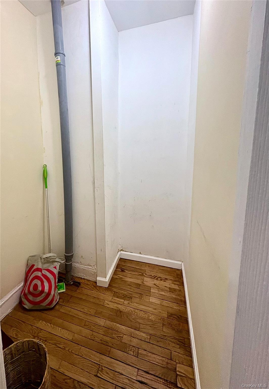 #7 photo, 8869 Eldert Lane, קווינס Jamaica , NY 11421