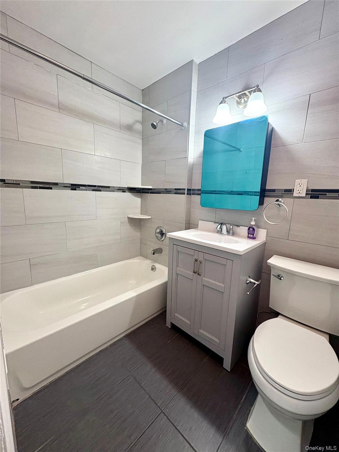 #8 photo, 8869 Eldert Lane, קווינס Jamaica , NY 11421