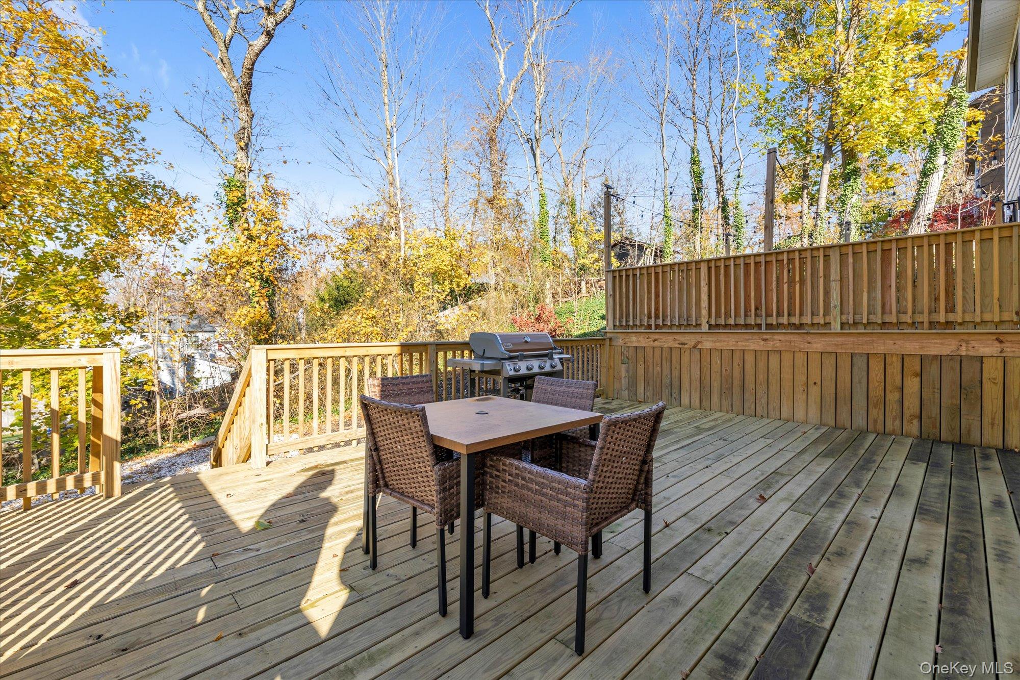 #17 photo, 4 Finch Place, Huntington , NY 11743